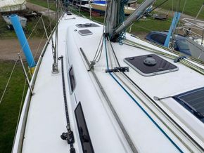 Dufour 40 Performance  - Coachroof/Wheelhouse