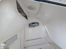 2004 Boston Whaler 240 Outrage