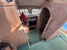 1980 Comanche 32 Motor Sailer