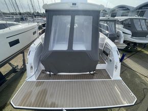 2024 Bavaria SR38HT 23
