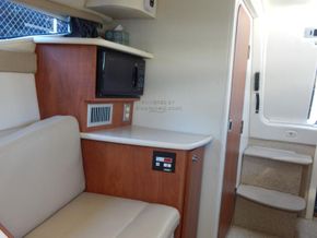 Bayliner 265  - Galley
