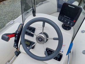 Europa 380 Sport  - Helm