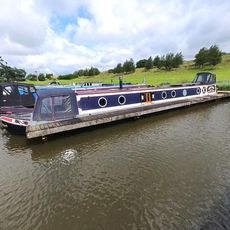 Endeavour - 60ft Semi Traditional