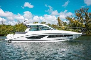 2023 Beneteau Gran Turismo 36 Outboard