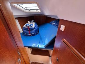 Prima 38  - Forward Cabin