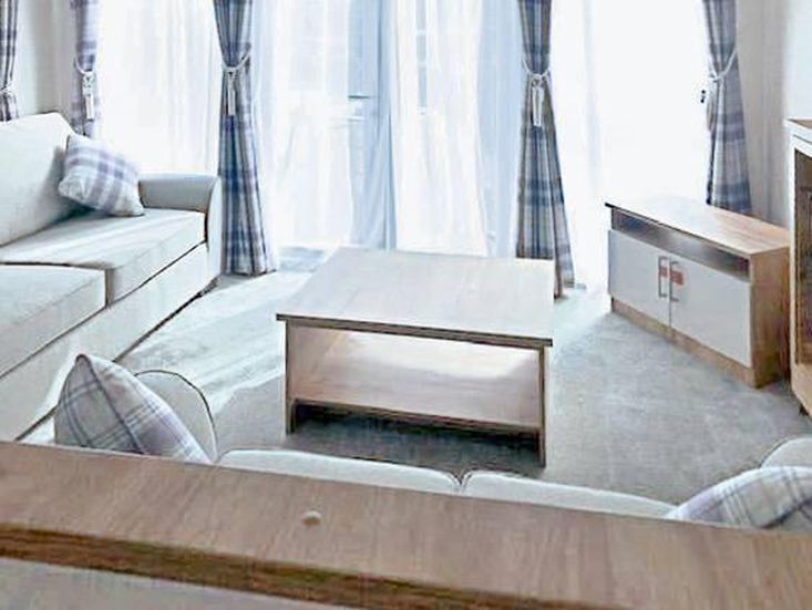 Low Maintenance Floating Home 