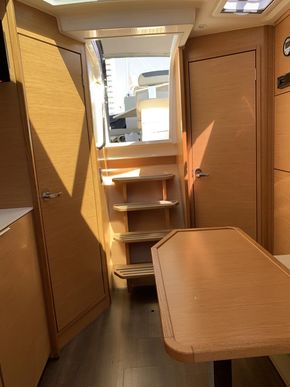 2016 Bavaria Sport 33 15