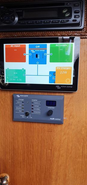 Victron smart solar 150/35 touch screen
