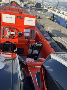 Tornado 10M Super CAT 4 Charter Seafaris 12+2