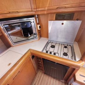 1990 sealine 365 sportbridge power 9429428 20240619064643469 1 XLARGE