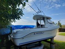 2006 Quicksilver 630 Pilothouse