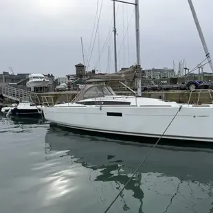 2017 Jeanneau Sun Odyssey 349