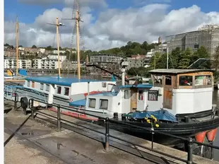 Abels 135ft Barge
