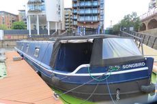 67' x 12' Widebeam Barge in London