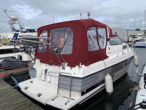 Sealine 285 Ambassador - Starboard Side
