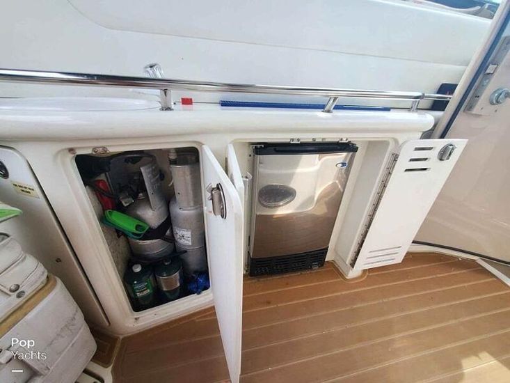 2001 Sea Ray 410 sundancer