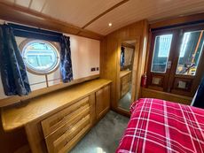 Collingwood Eurocruiser 57ft x 12ft