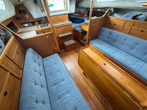 Westerly Fulmar  - Saloon