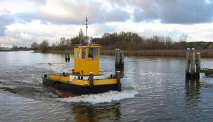 Road Transportable River Pusher