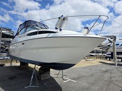 2005 Bayliner 245