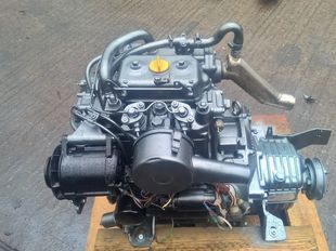 Yanmar 2QM15 Marine Diesel Engine Breaking For Spares
