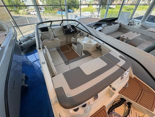 2024 Bayliner VR6 Cuddy Outboard