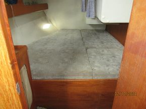 Aft cabin