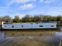 Chloe-57ft 1994 Pickwell & Arnold 6 berth traditional stern narrowboat