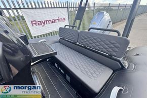 Highfield Sport 600 - bench seating