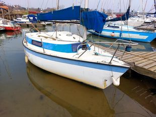 Newbridge Navigator 19 (available)