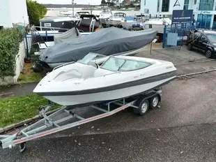 2000 Four Winns 200 Horizon