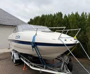Bayliner 212 Capri