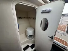 2000 Sea Ray 245 Weekender