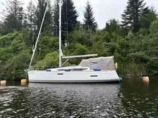 2014 Jeanneau Sun Odyssey 379