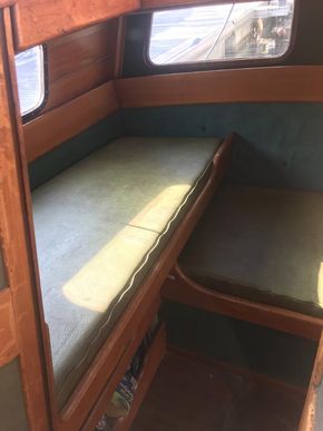Stern Cabin Bunks
