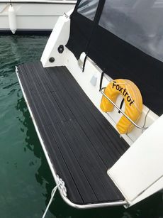 Beneteau Flyer Series 8 