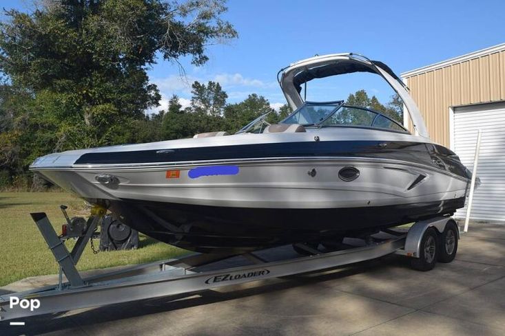 2019 Crownline e285