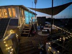 Exclusive houseboat and mooring, please read advert!!