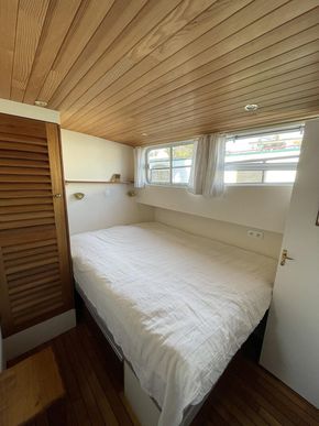 Cabine