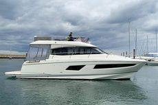 2019 Prestige 420 Fly