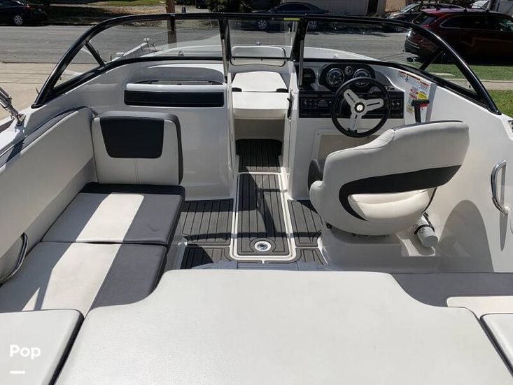 2021 Bayliner vr4