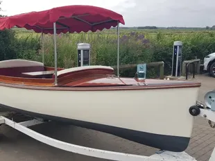 2000 Canadian Electric Boats Quietude 156