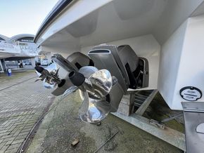2024 Bavaria SR35HT 22