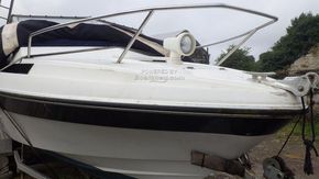 Sunseeker Offshore 28 2 berth Cuddy - Foredeck