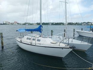 Seafarer 26 sailboat in Nassau