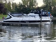 Cranchi sports cruiser 