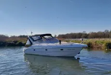 2005 Sessa Marine Oyster 30