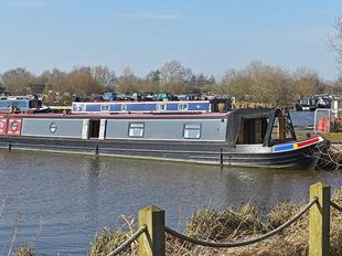 60ft Trad by Stern Narrowboat