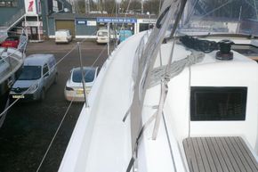 Side deck forward (similar boat)