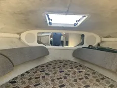 2001 Sea Ray 225 Weekender